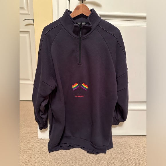 Balenciaga - Sweater - Brand New with Tag - Picture 6 of 12